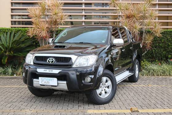 TOYOTA HILUX 3.0 SRV 4X4 CD 16V TURBO INTERCOOLER DIESEL 4P AUTOMÁTICO